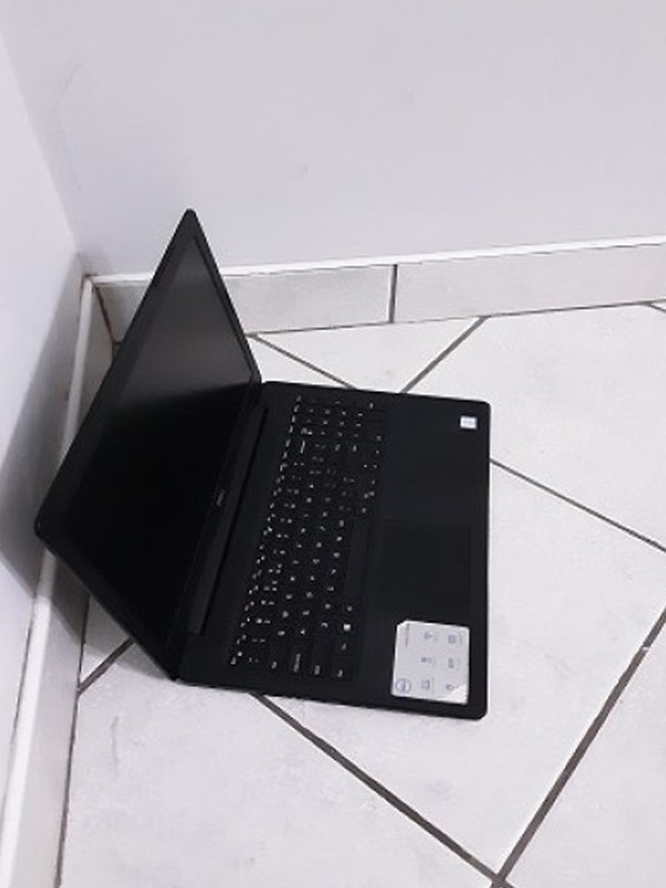 dell_vostro_3581_1